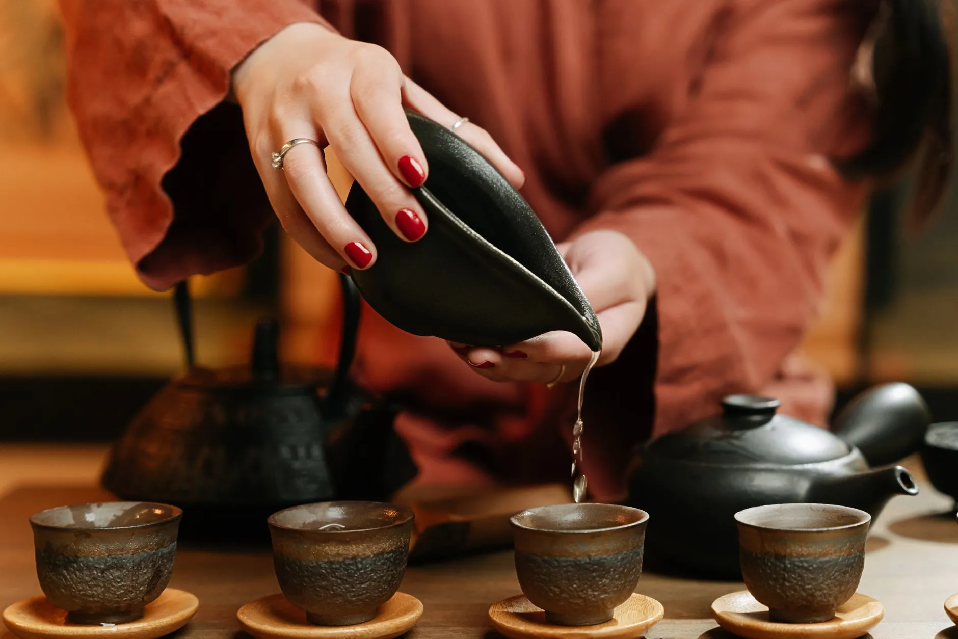 上海司兼导科技：司机兼导游模式在深度游服务中的技术实现与优势解析